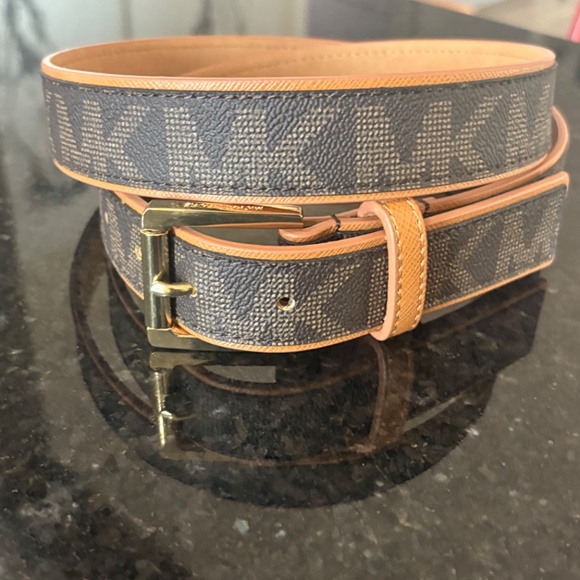 NWOT - Michael Kors Signature Logo Belt - SZ L - Picture 4 of 12